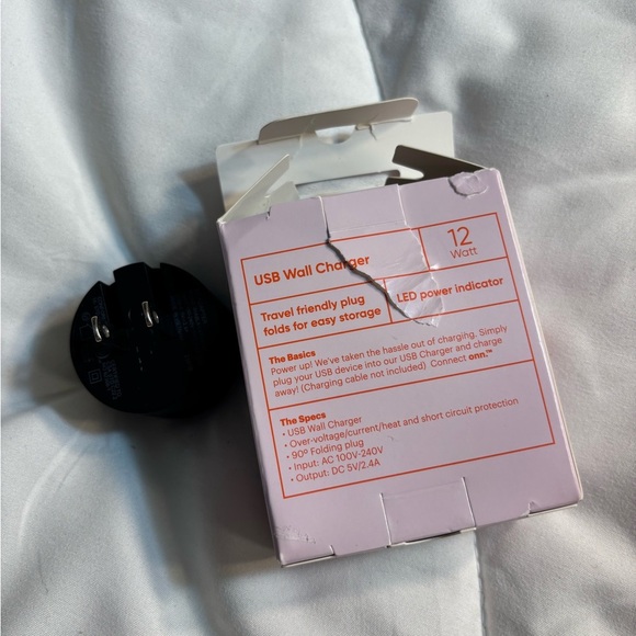 onn. Black USB Wall Charger 12W - Picture 4 of 4